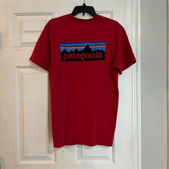 Patagonia Men's Graphic Print Tee Shirt Red Size L - Picture 6 of 6